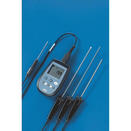 Laboratoryjny termometr elektroniczny Pt100 DeltaOHM HD2307.0 - widok z czujnikami temperatury